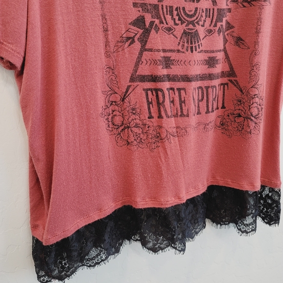 Ragdoll Free Spirit Graphic Tee Size Medium - Picture 12 of 15